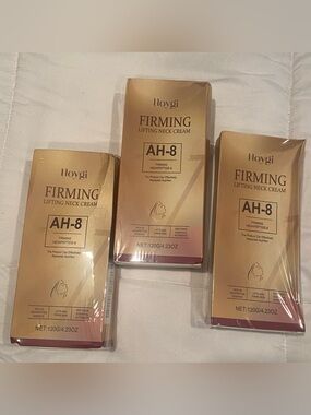 Firming  & Lifting Neck Cream w/Peptides-Roller applicator — set of 3  NWT